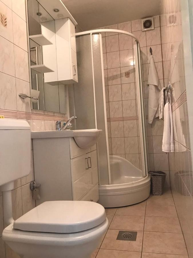 Apartman Azra Требинье Экстерьер фото