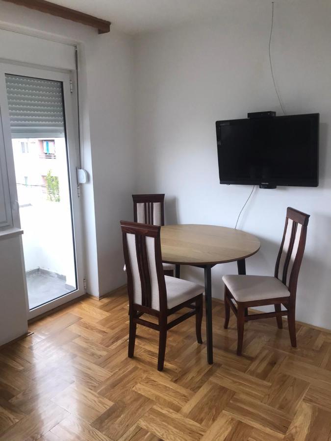 Apartman Azra Требинье Экстерьер фото